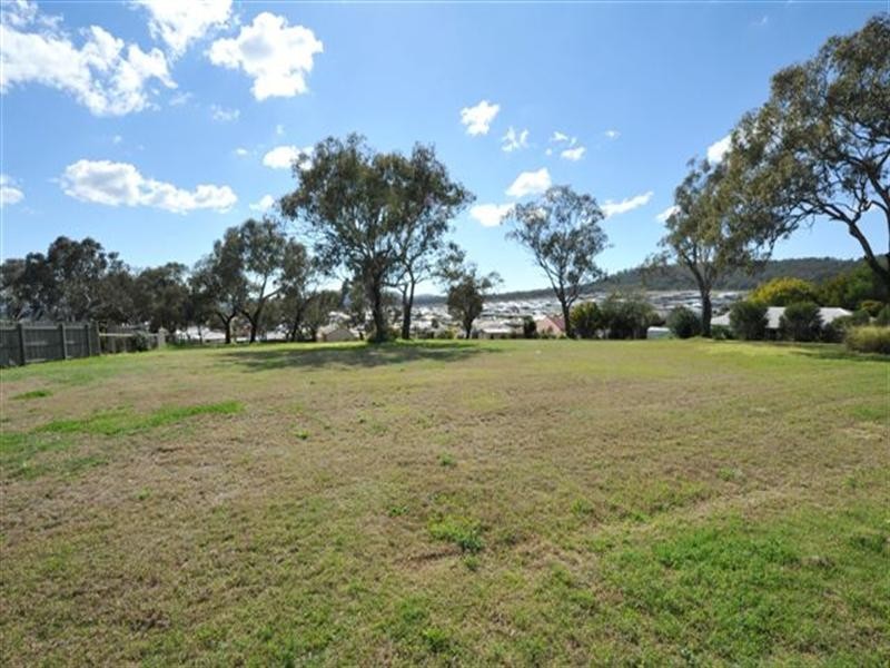 22 Schloss Court, Westbrook QLD 4350