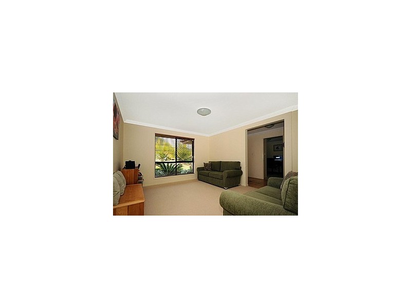 3 Maggie Court, Middle Ridge QLD 4350