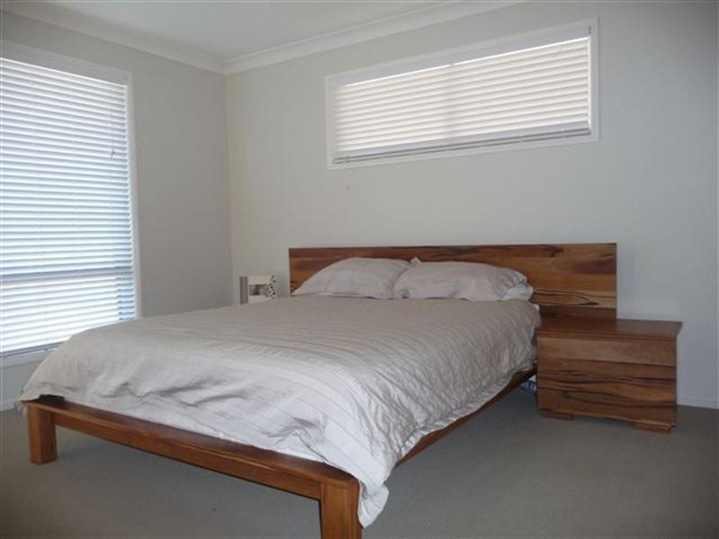 12 High Court Drive, Wilsonton Heights QLD 4350