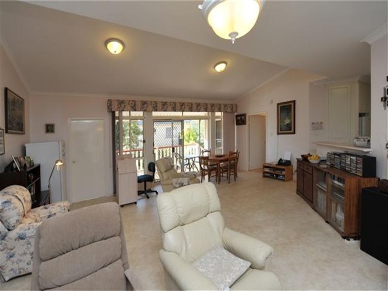 1A St Louis Street, East Toowoomba QLD 4350