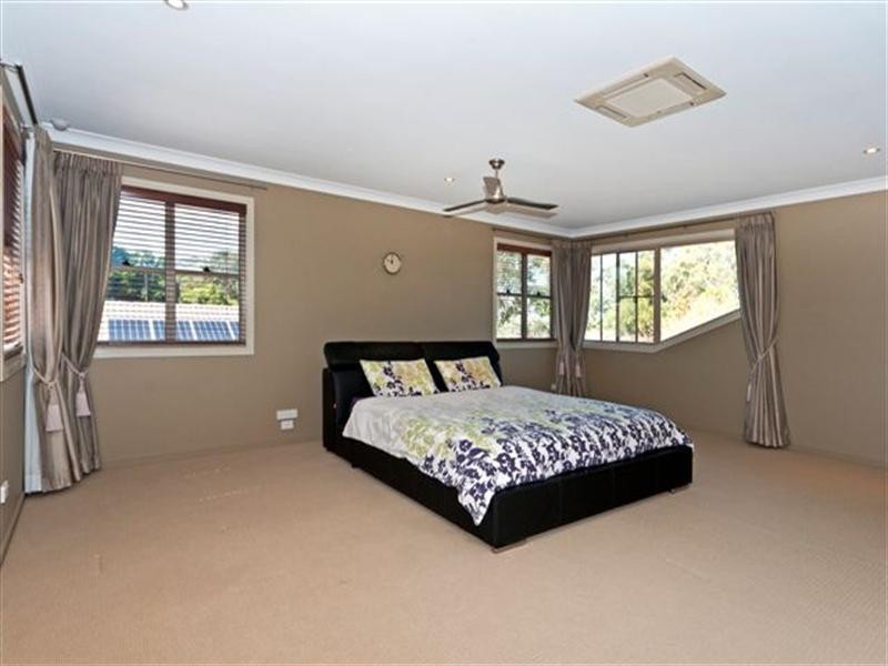 10 Purnawilla Court, Middle Ridge QLD 4350