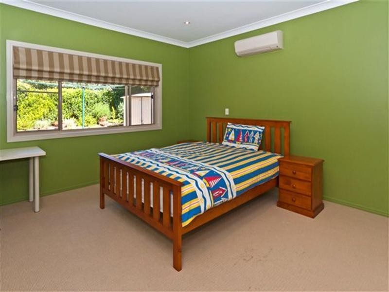 10 Purnawilla Court, Middle Ridge QLD 4350