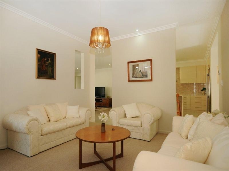 18 Colman Drive, Middle Ridge QLD 4350