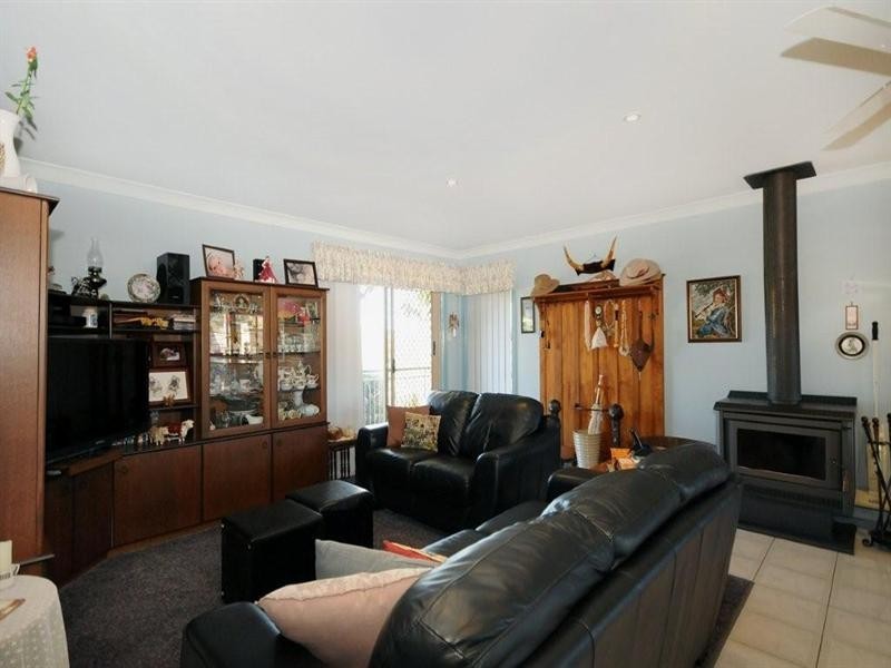 124 Boundary Street (Off Ganzer Road), Cranley QLD 4350