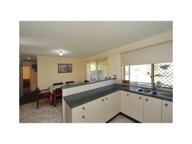 8 Gore Street, Westbrook QLD 4350