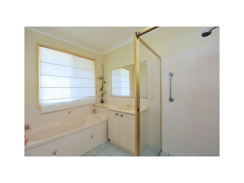 8 Gore Street, Westbrook QLD 4350