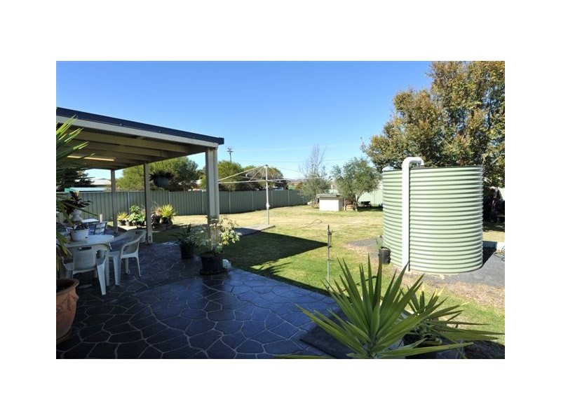 8 Gore Street, Westbrook QLD 4350