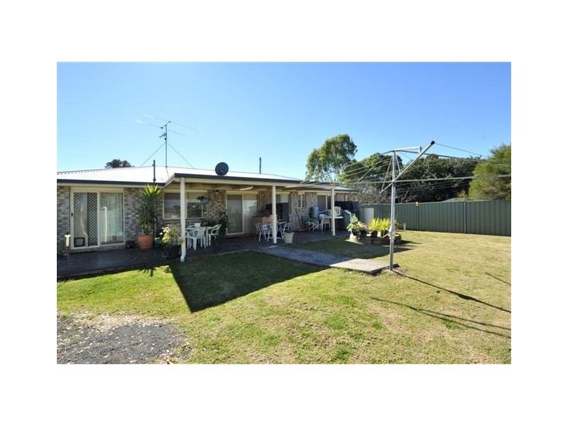 8 Gore Street, Westbrook QLD 4350