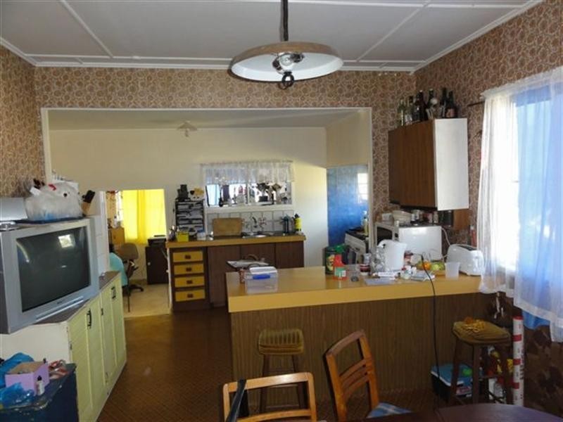 425 Alderley Street, Harristown QLD 4350