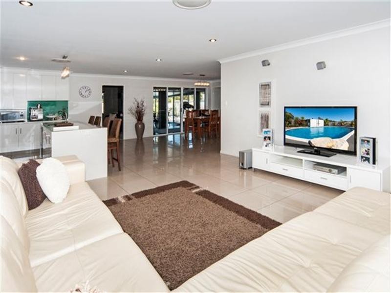 7 Jacquelyn Street, Highfields QLD 4352
