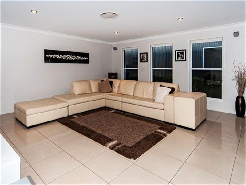 7 Jacquelyn Street, Highfields QLD 4352