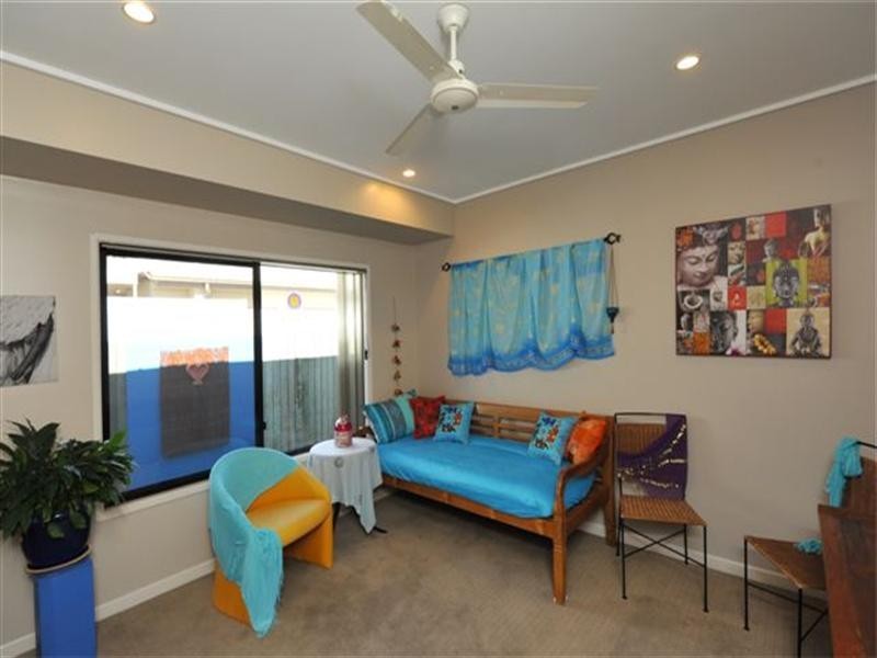 25 Ethan Street, Middle Ridge QLD 4350