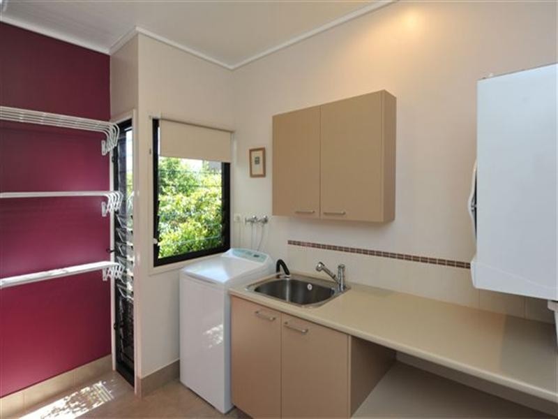 25 Ethan Street, Middle Ridge QLD 4350