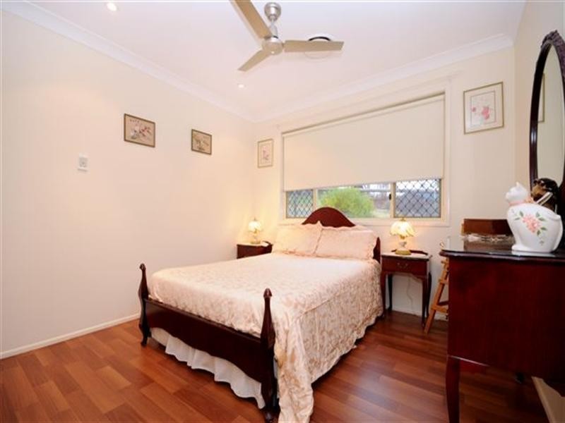 1 Kimdon Crescent, Highfields QLD 4352