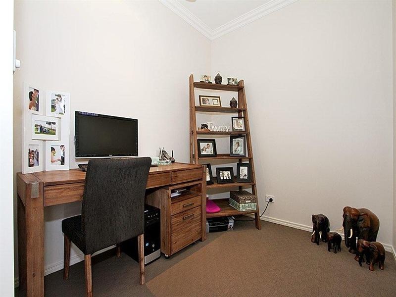 33 Currawong Drive, Highfields QLD 4352