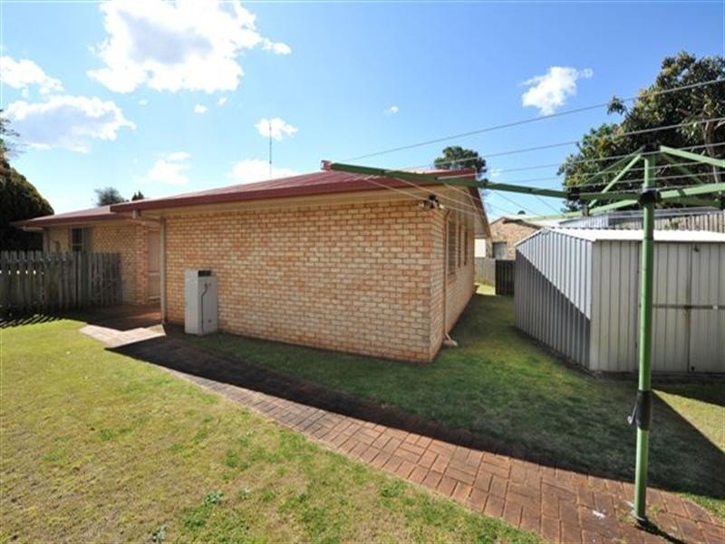 6 Edwin Court, Centenary Heights QLD 4350