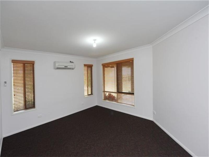 22 King Street, Kingsthorpe QLD 4400