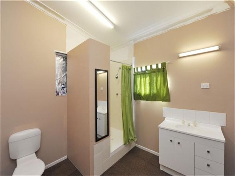 22 King Street, Kingsthorpe QLD 4400