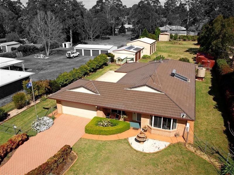 11 Cecil Crescent, Highfields QLD 4352