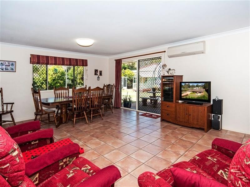 11 Cecil Crescent, Highfields QLD 4352