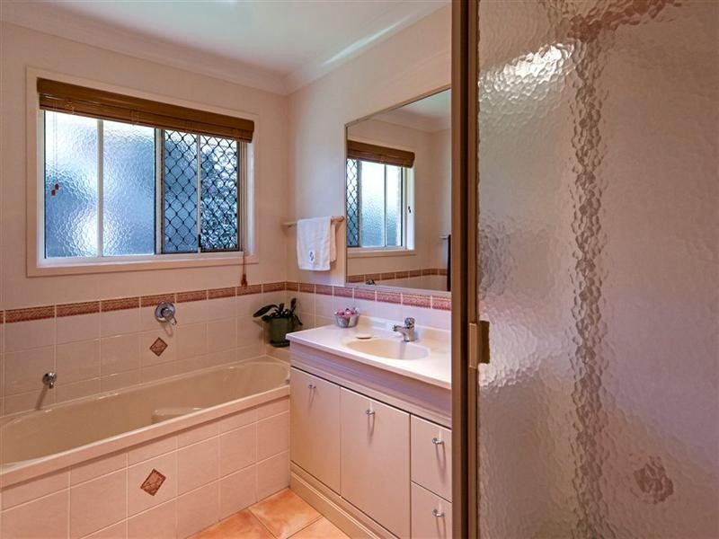 11 Cecil Crescent, Highfields QLD 4352