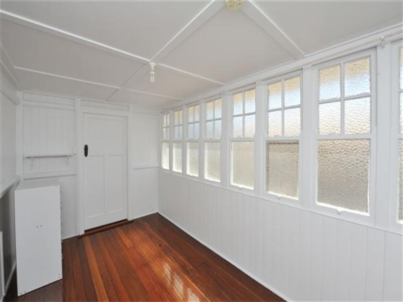 3 Second Avenue, Harristown QLD 4350