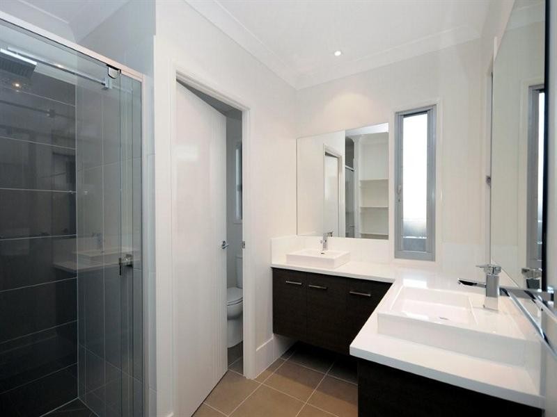 13 Stedman Street, Middle Ridge QLD 4350