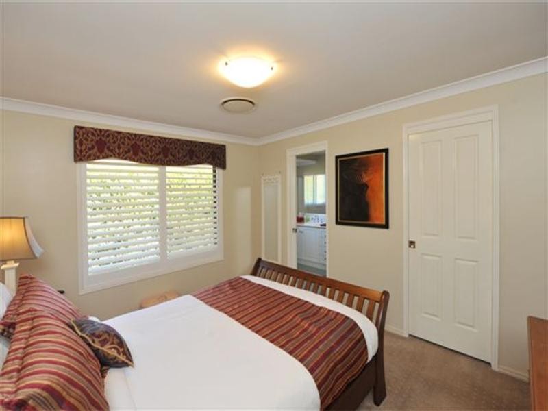 5 Weis Crescent, Middle Ridge QLD 4350