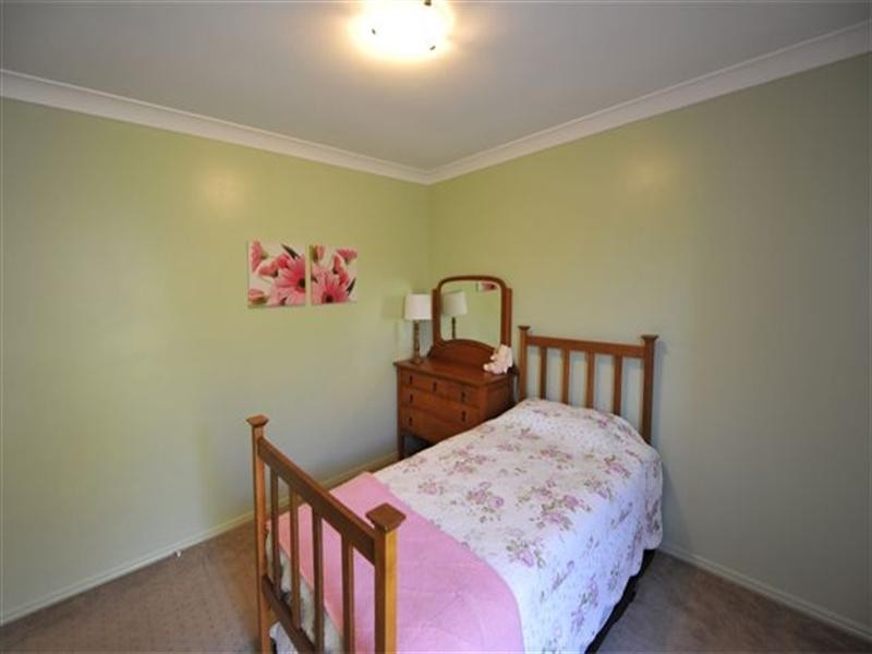 5 Weis Crescent, Middle Ridge QLD 4350