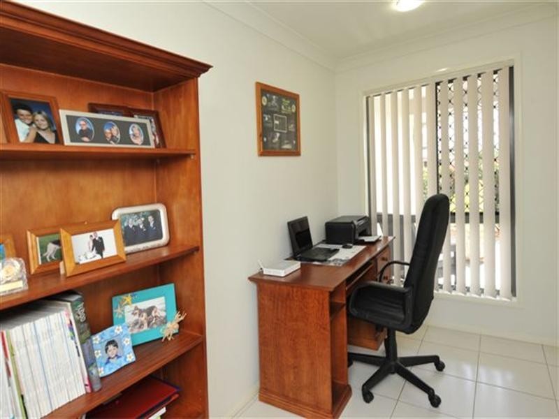 1 Madison Court, Glenvale QLD 4350