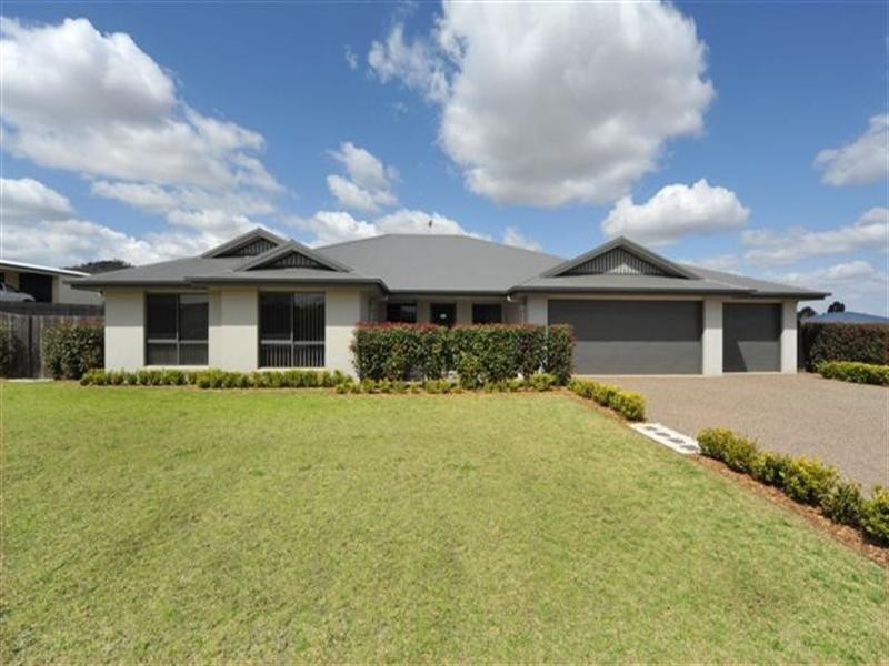 1 Madison Court, Glenvale QLD 4350
