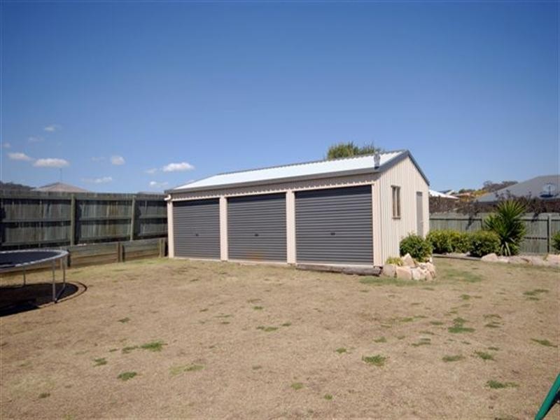 66 Shoesmith Road, Westbrook QLD 4350