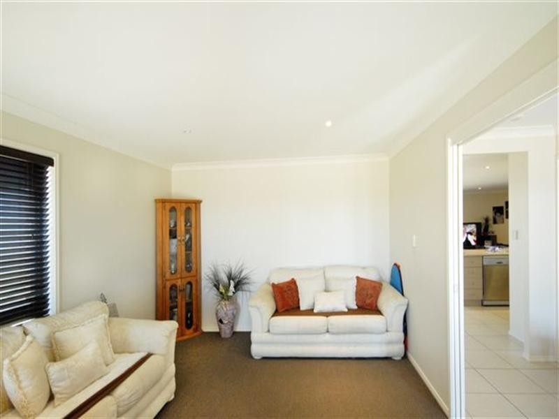 66 Shoesmith Road, Westbrook QLD 4350