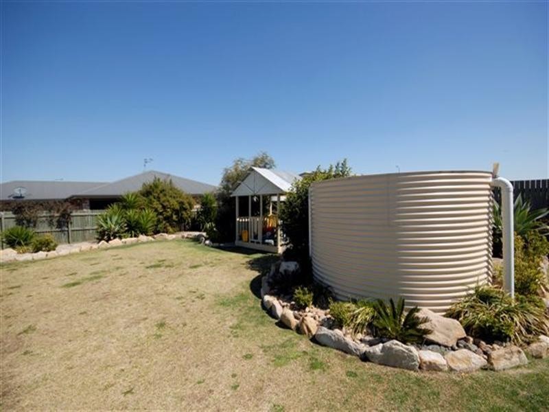 66 Shoesmith Road, Westbrook QLD 4350