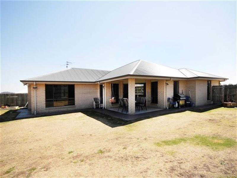 66 Shoesmith Road, Westbrook QLD 4350