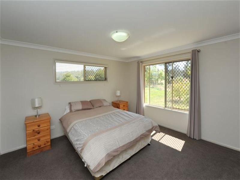 21 Penfolds Road, Murphys Creek QLD 4352