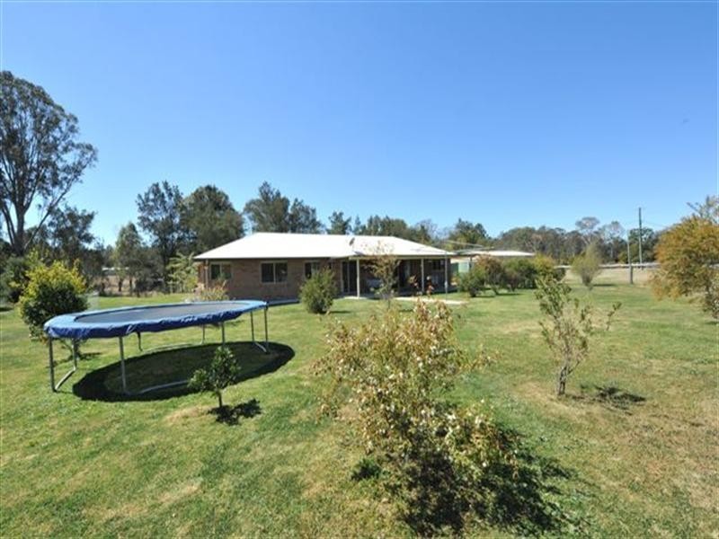 21 Penfolds Road, Murphys Creek QLD 4352