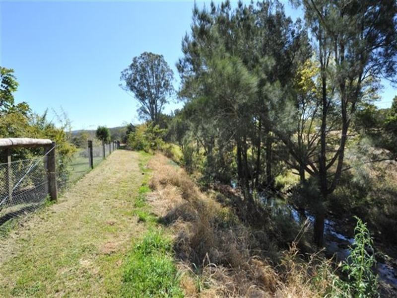 21 Penfolds Road, Murphys Creek QLD 4352