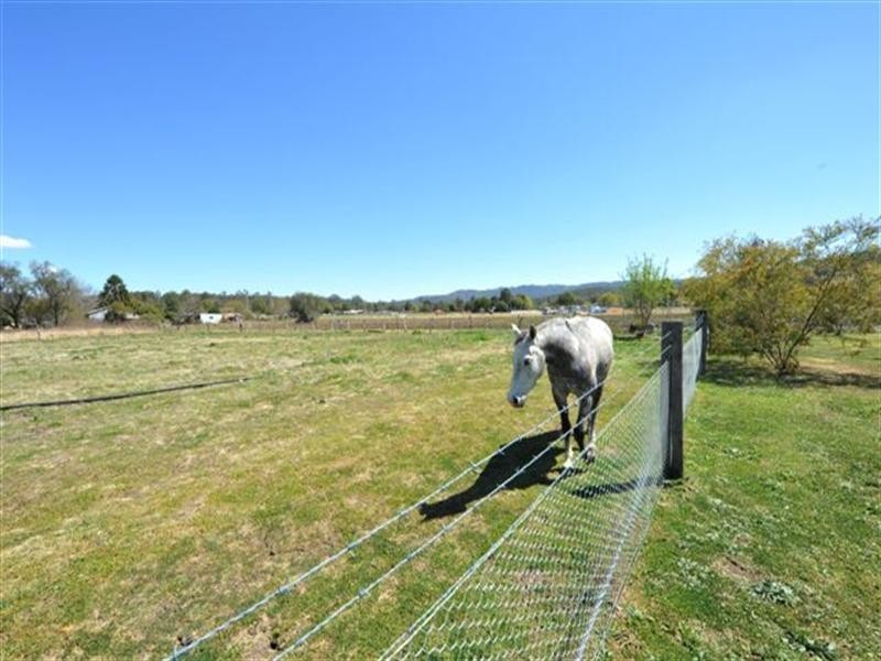 21 Penfolds Road, Murphys Creek QLD 4352