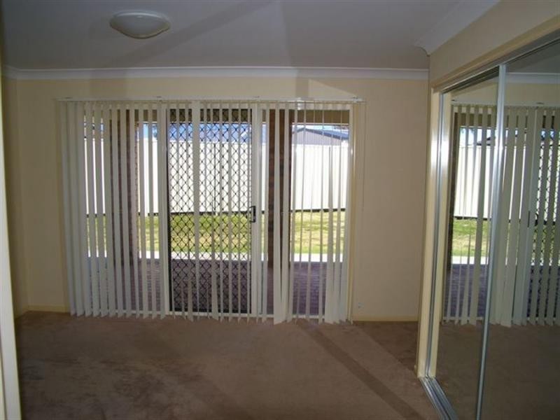 3 Tennyson Court, Westbrook QLD 4350