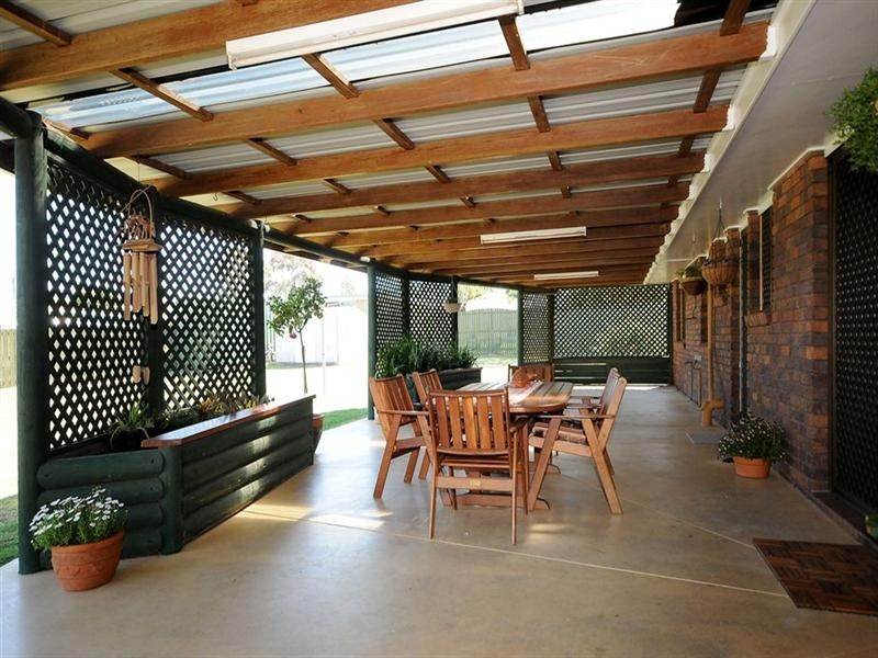 12 Ferguson Road, Westbrook QLD 4350