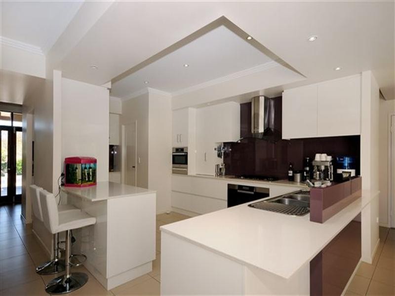 3 Lupin Court, Centenary Heights QLD 4350