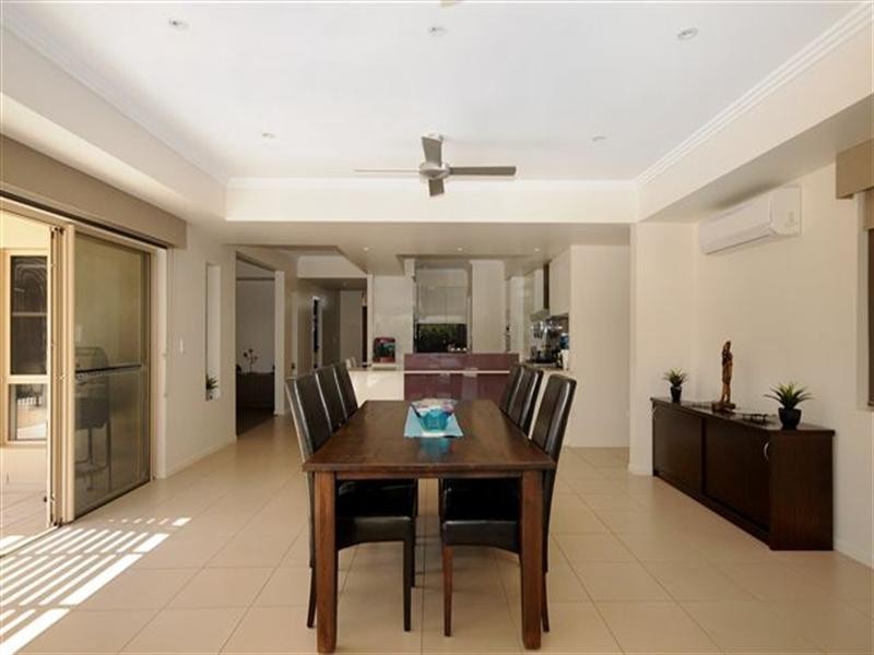 3 Lupin Court, Centenary Heights QLD 4350