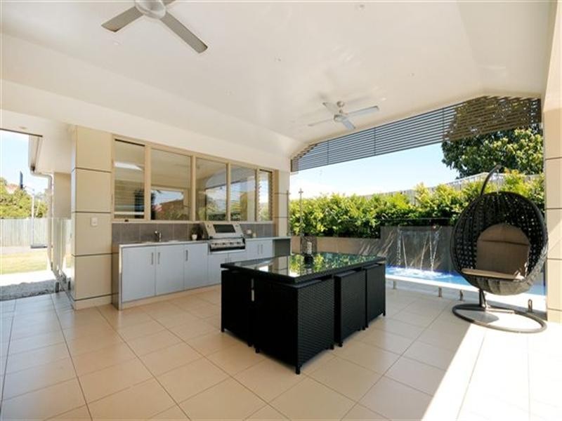 3 Lupin Court, Centenary Heights QLD 4350