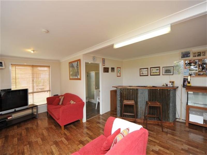 13 Schloss Court, Westbrook QLD 4350