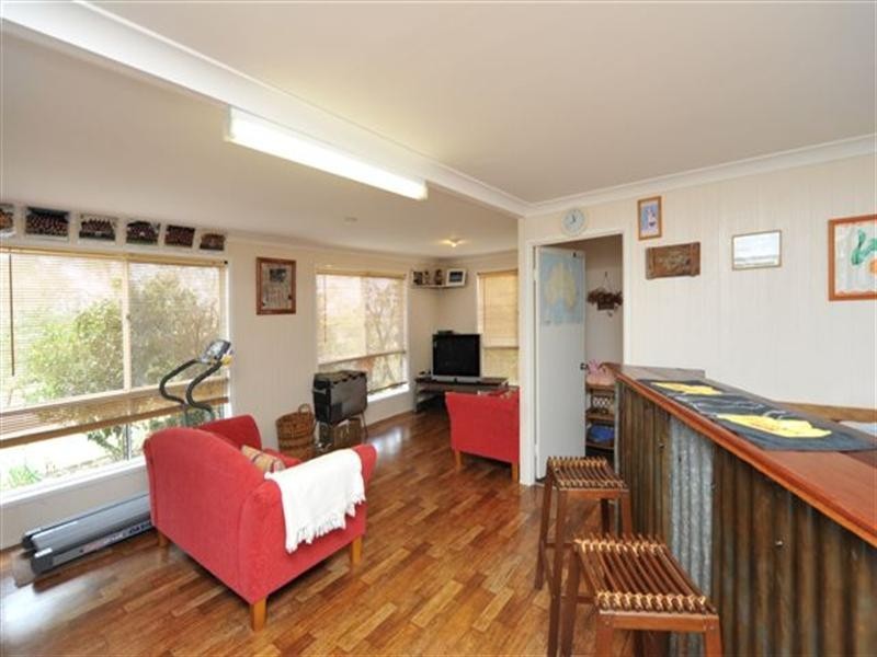 13 Schloss Court, Westbrook QLD 4350