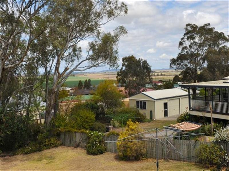 13 Schloss Court, Westbrook QLD 4350