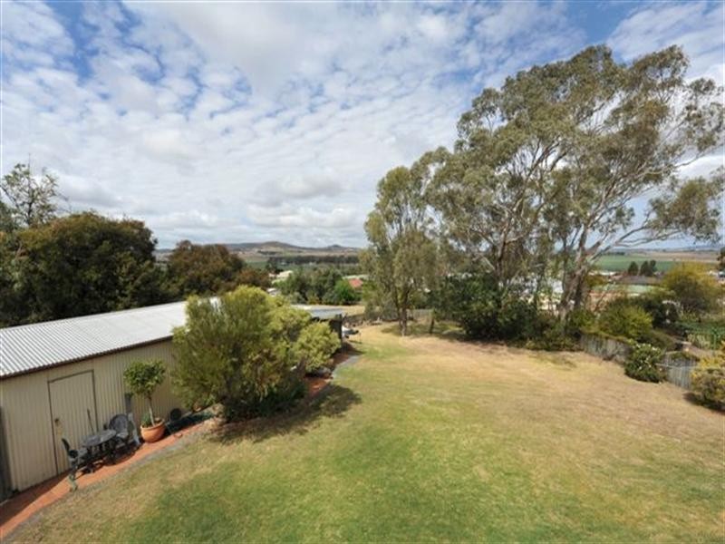 13 Schloss Court, Westbrook QLD 4350