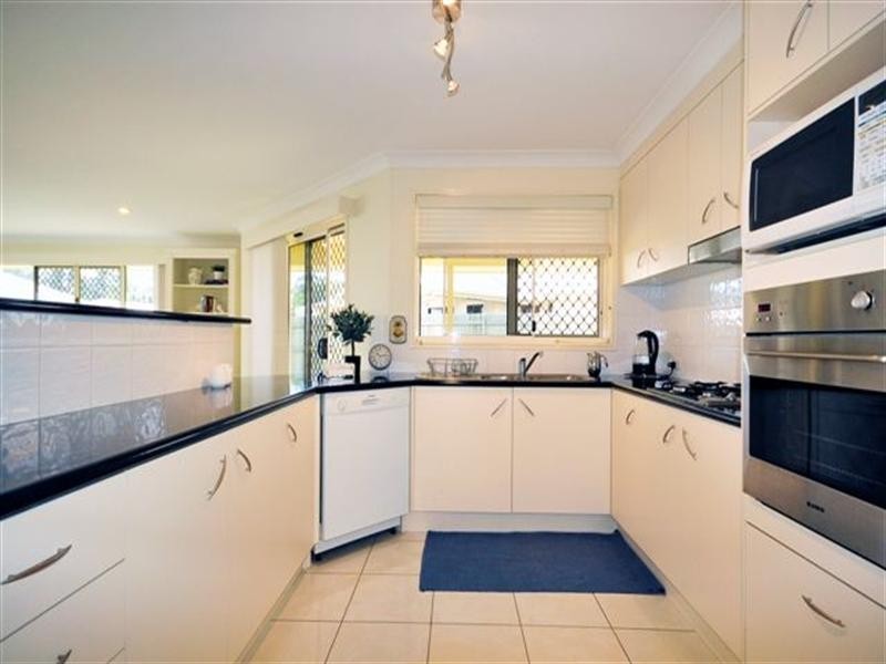 17 Currawong Street, Rangeville QLD 4350