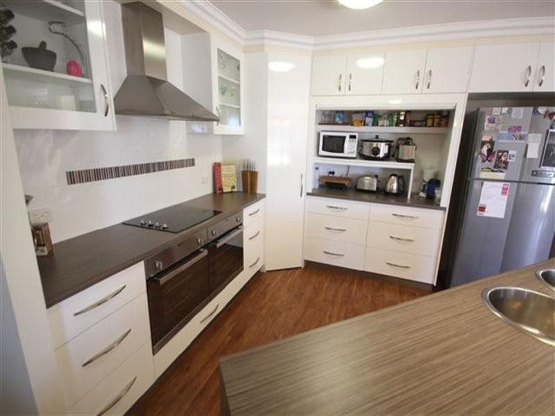 106 Jones Road, Withcott QLD 4352